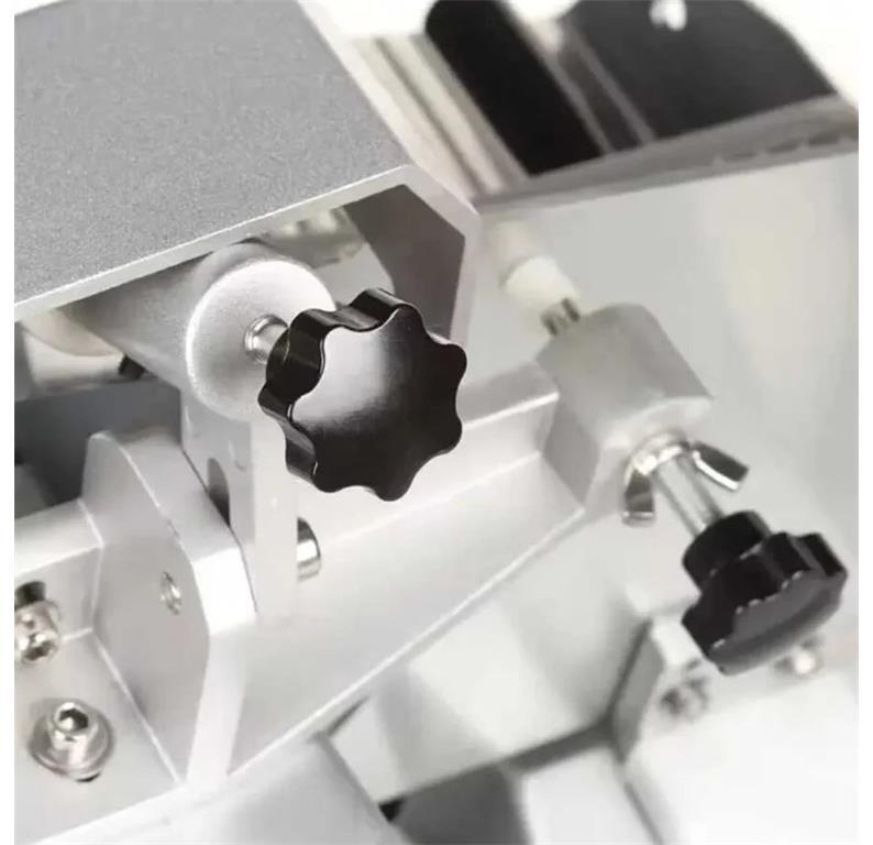 Aufschnittmaschine / 220mm / 320W