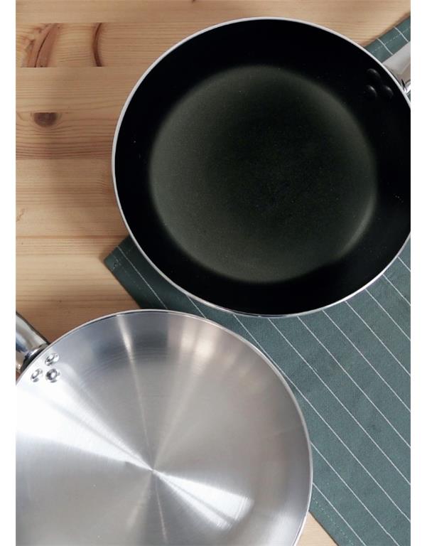 Alu Pfanne / 28cm / 3mm / IND