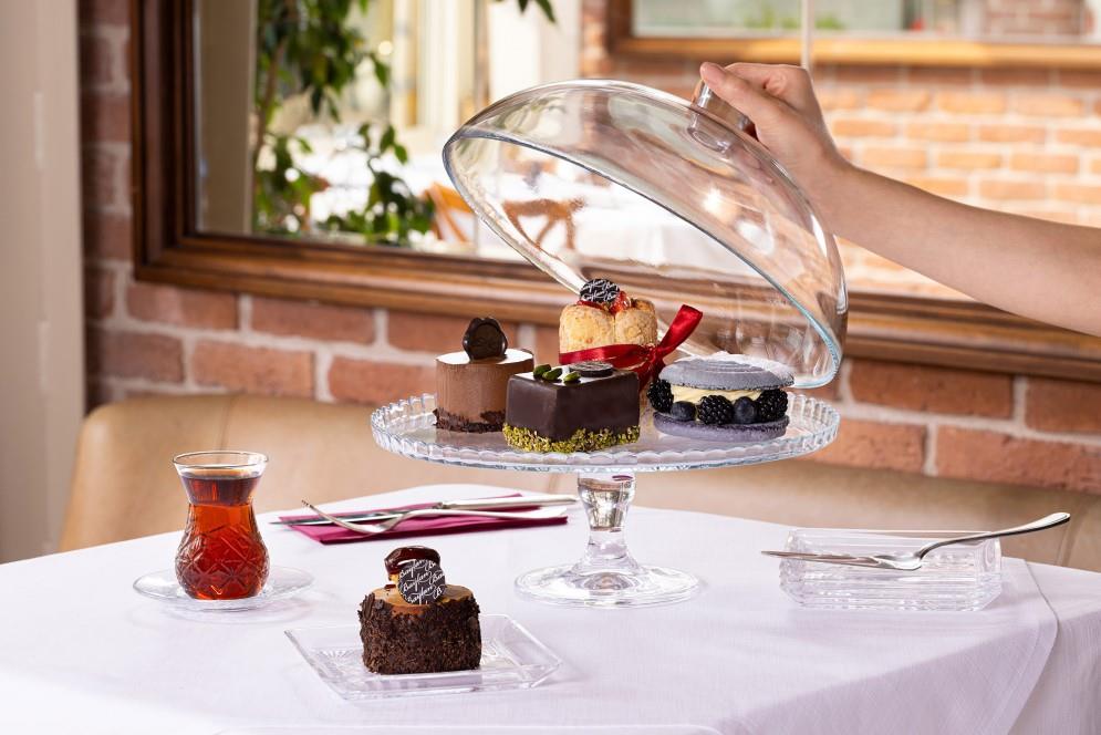 Patisserie-Ständer & Kuppel / 32cm